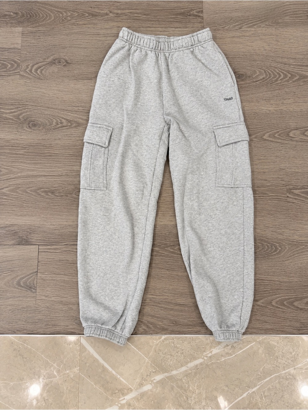 TNA Cozy Fleece Mega Cargo Sweatpants Grey XS